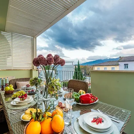 Serenity Vista Penthouse With Terrace